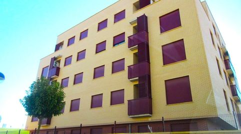 Foto 2 de Garaje en venta en Gran Bretaña, Portillejo - Valdegastea, Logroño