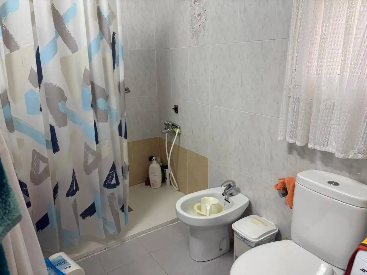 Bany de Casa o xalet en venda en Olesa de Montserrat amb Aire condicionat, Jardí privat i Terrassa