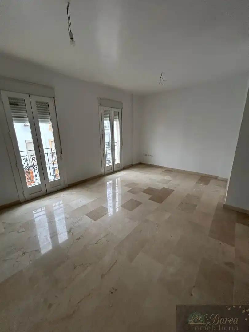 Flat with lift for sale in Rute