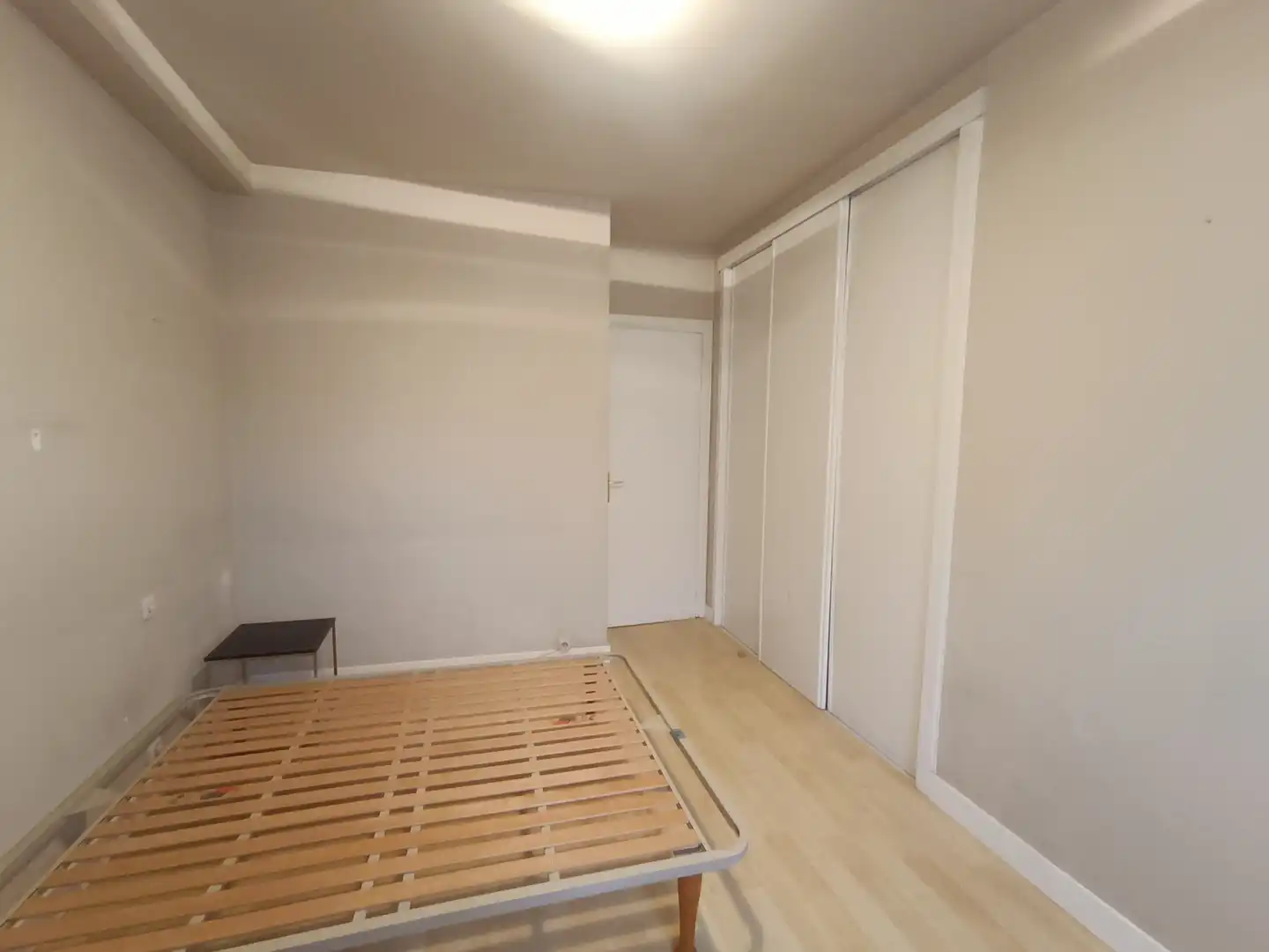 Schlafzimmer von Wohnung zur untervermieten in  Pamplona / Iruña mit Möbliert