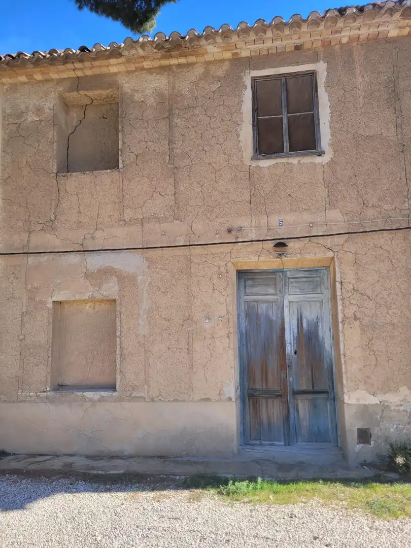 Vista exterior de Casa o xalet en venda en Blanca amb Jardí privat