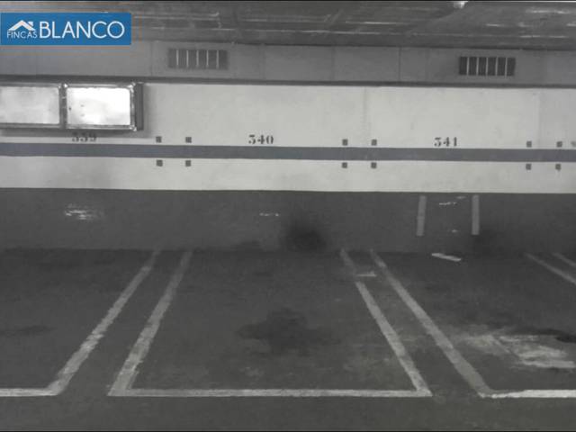 Garaje en Venta en La Torrassa