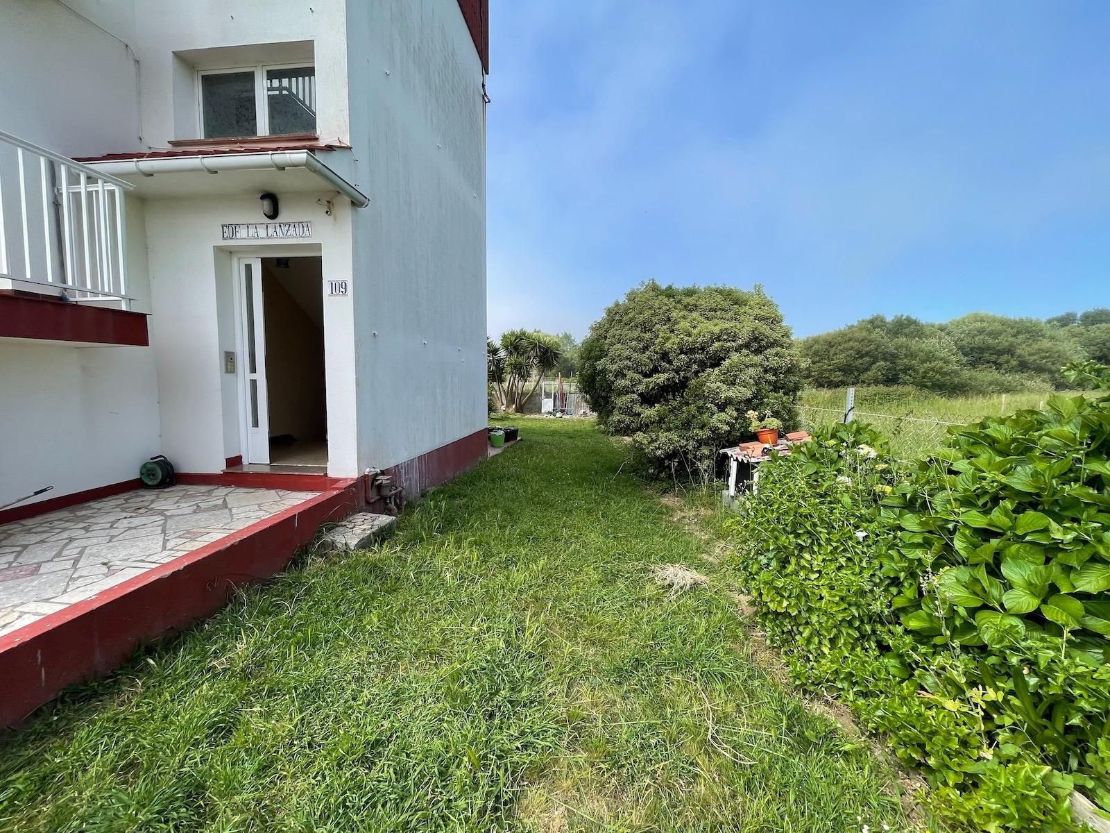 Flat for sale in Sanxenxo  with Private garden, Terrace and Balcony