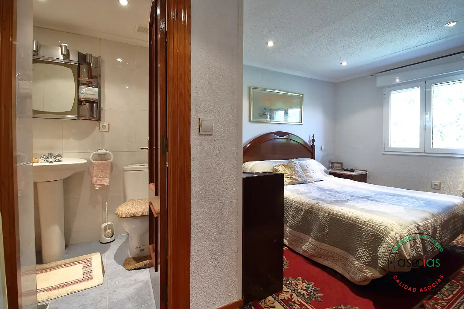 Habitación de Casa adosada en venta en Pravia con Calefacción
