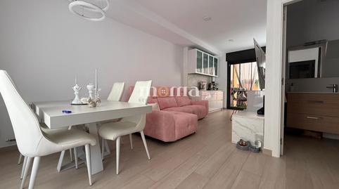 Foto 5 de Casa adosada en venda a Narcís Monturiol, Montornès del Vallès, Barcelona