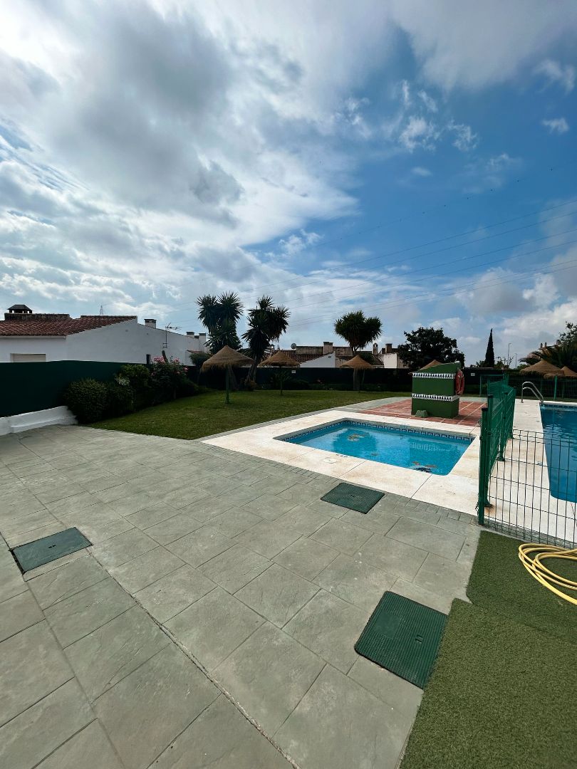Swimming pool of Single-family semi-detached for sale in Málaga Capital  with Air Conditioner, Heating and Private garden