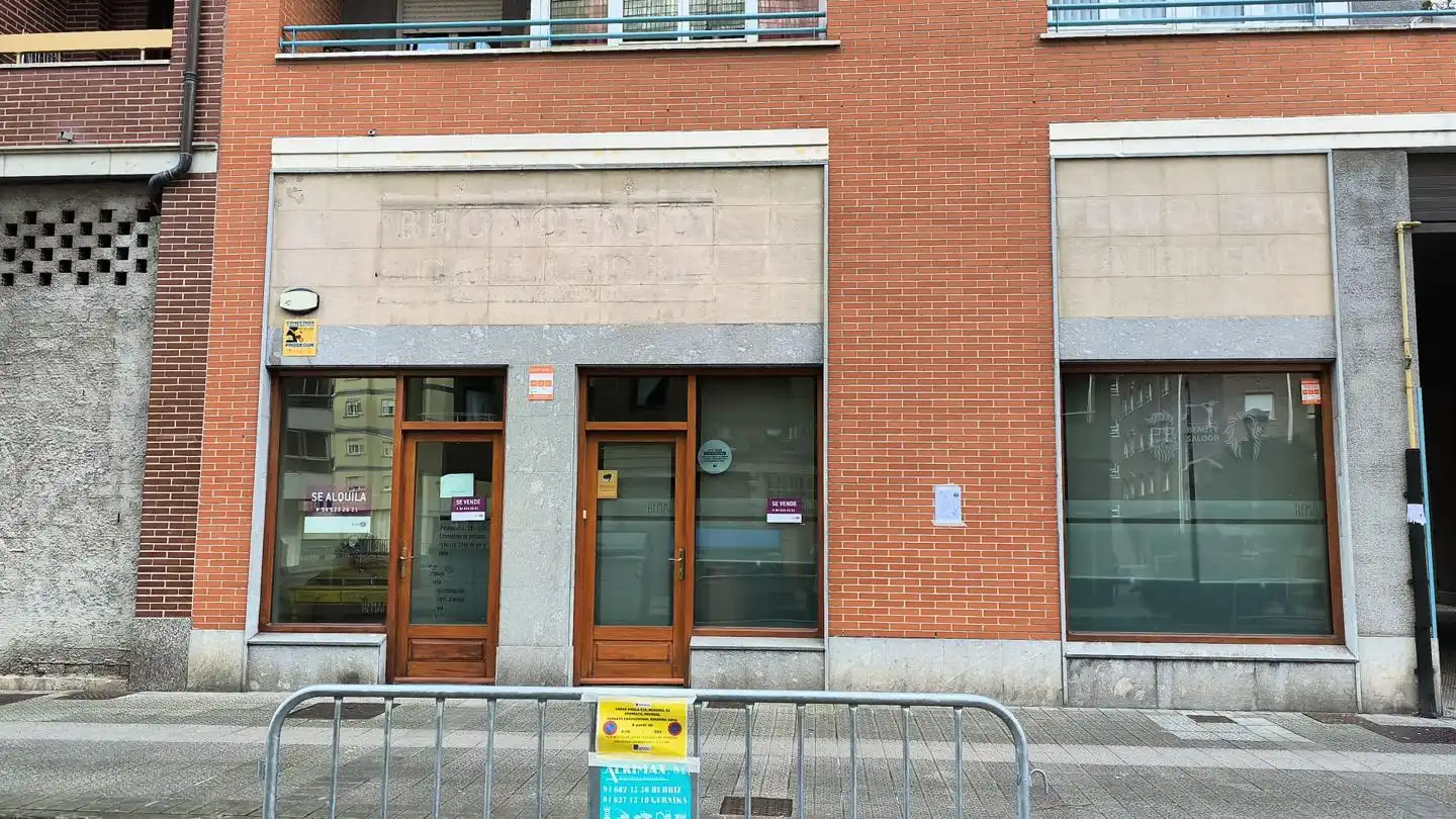 Local comercial de lloguer a Gallanda