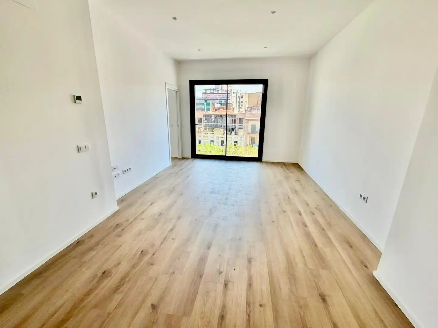 Sala de estar de Piso de alquiler en Tarragona con Aire acondicionado, Calefacción y Parquet