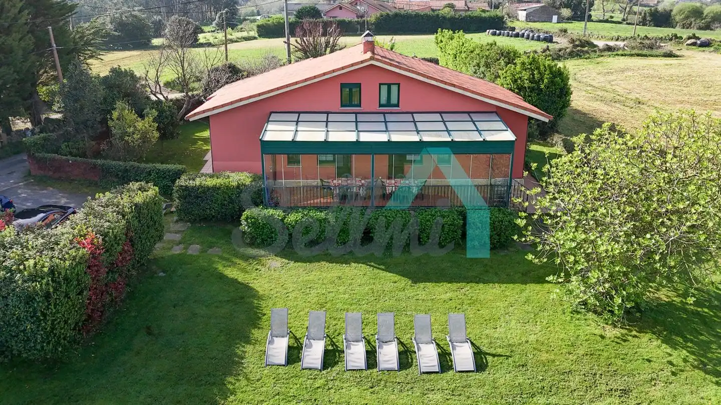 Jardí de Casa o xalet en venda en Villaviciosa amb Calefacció, Jardí privat i Terrassa