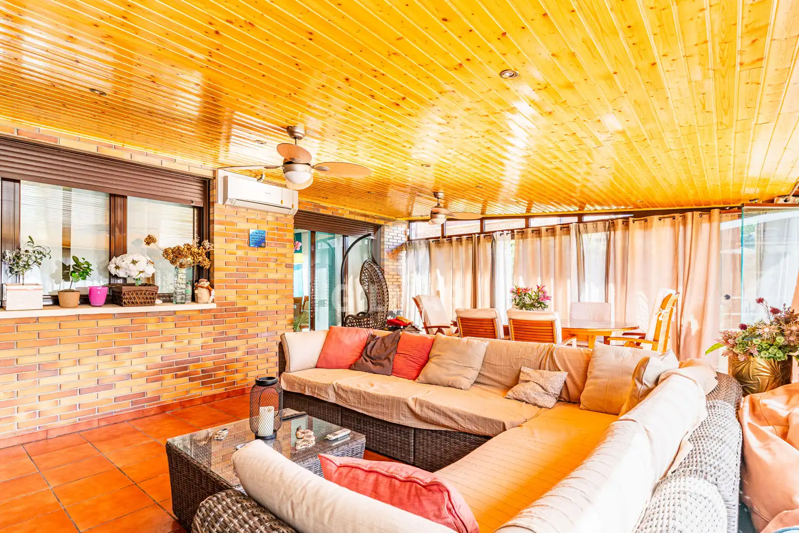 Terrasse von Einfamilien-Reihenhaus zum Verkauf in Arroyomolinos (Madrid) mit Heizung, Privatgarten und Schwimmbad