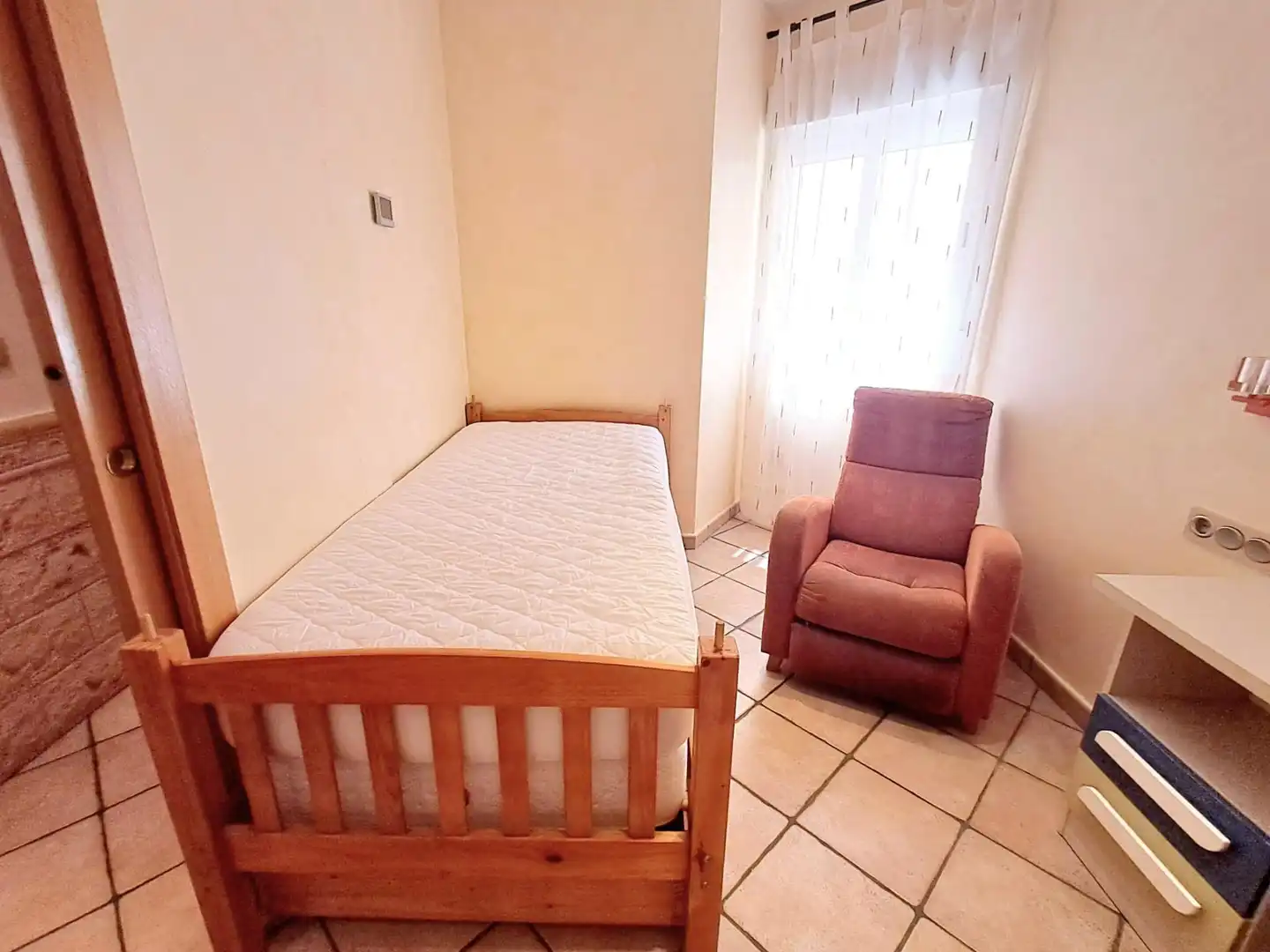 Dormitori de Apartament en venda en Águilas amb Aire condicionat, Calefacció i Jardí privat
