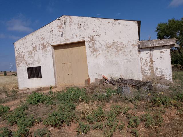 Nave industrial en Venta en Calle Santa Luisa, 16 en Chumillas