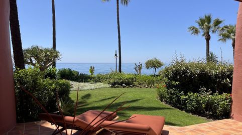 Foto 2 de Piso en venta en Zona Calvario, Estepona