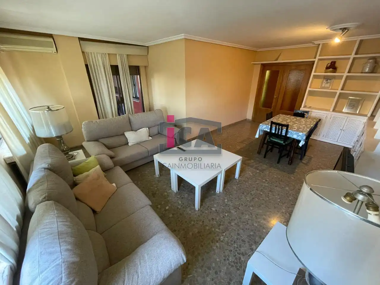 Wohnung mit Aufzug zur Miete in CALLE DIONISIO ACEDO