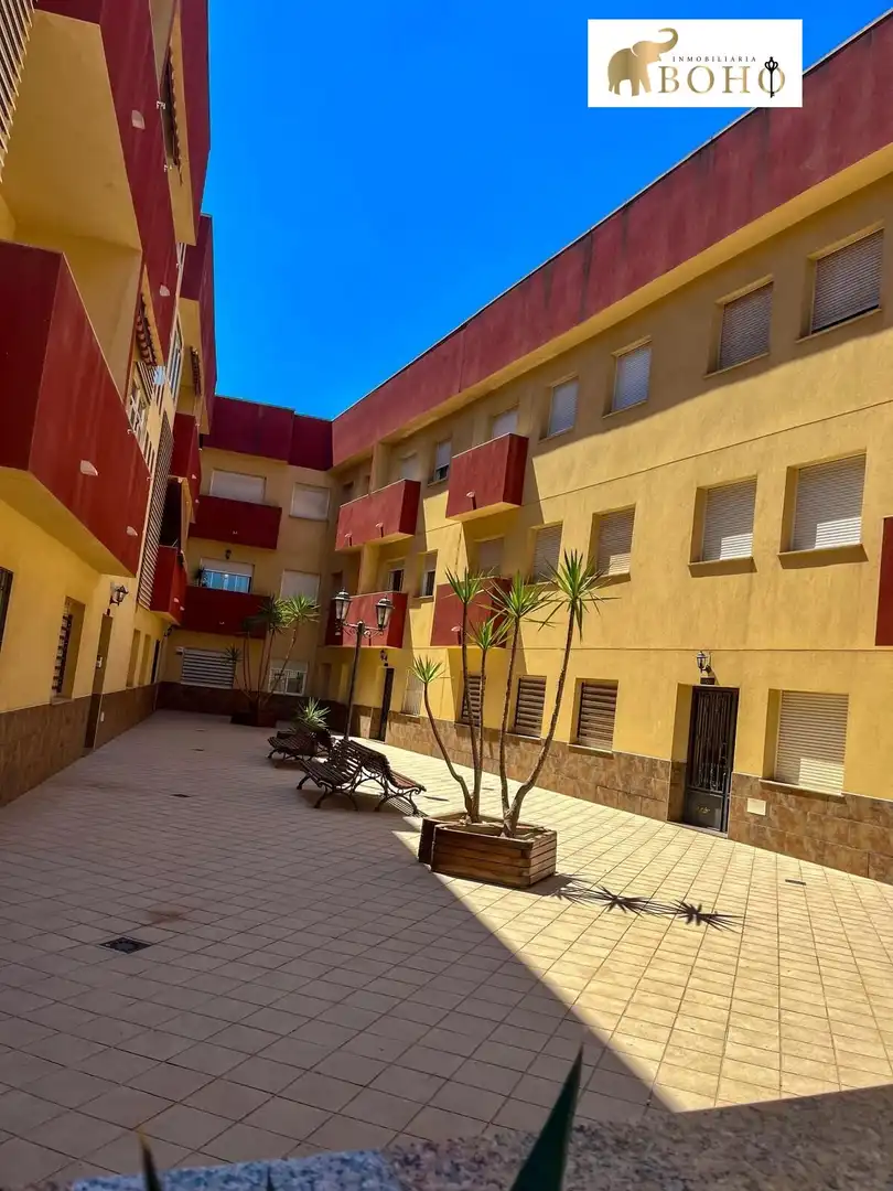 Flat with terrace to rent in Calle CATEDRATICO JOAQUIN RGUEZ 17, imagen 33