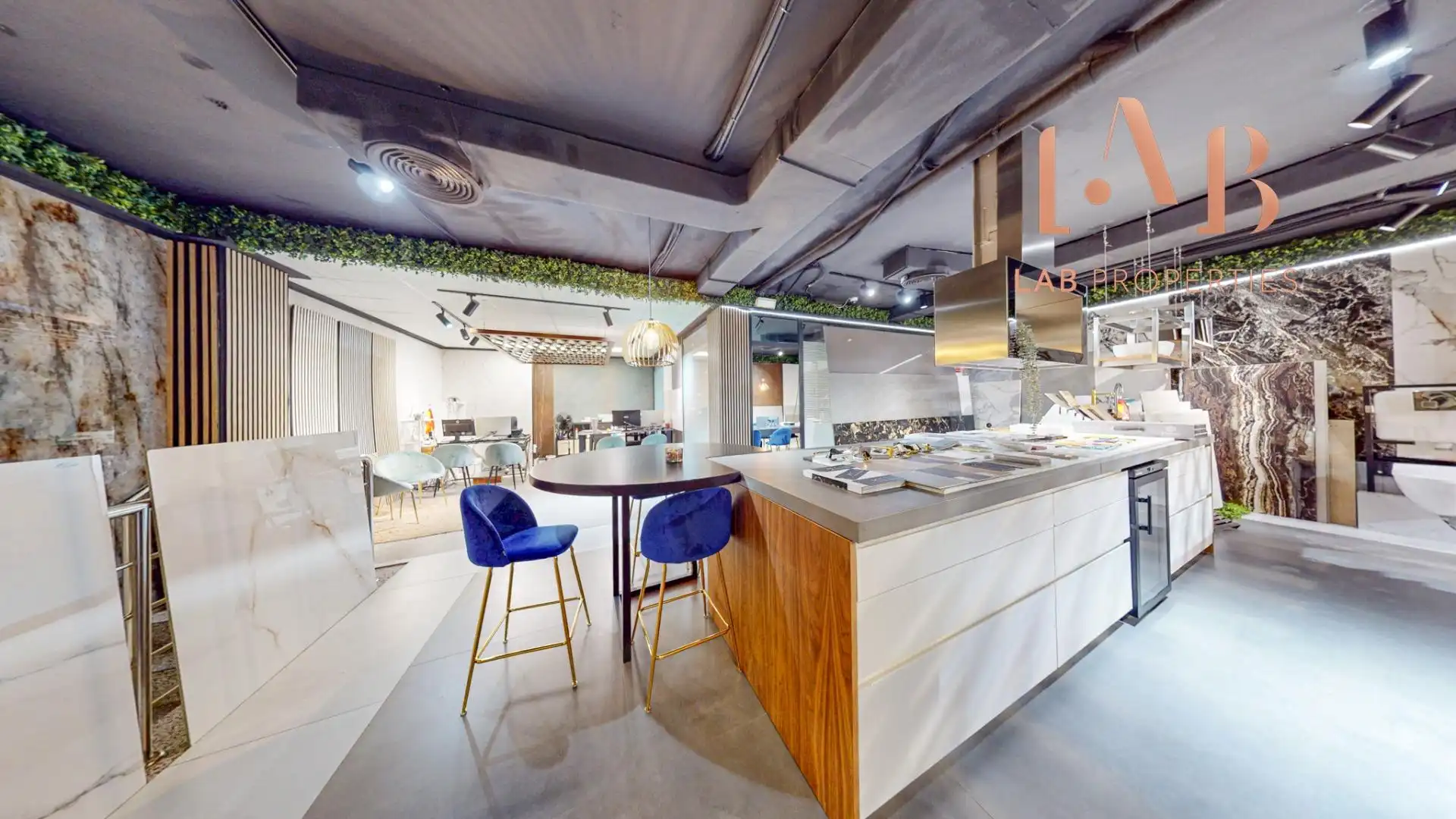 Business premises for sale in Carrer COTLLIURE, imagen 16