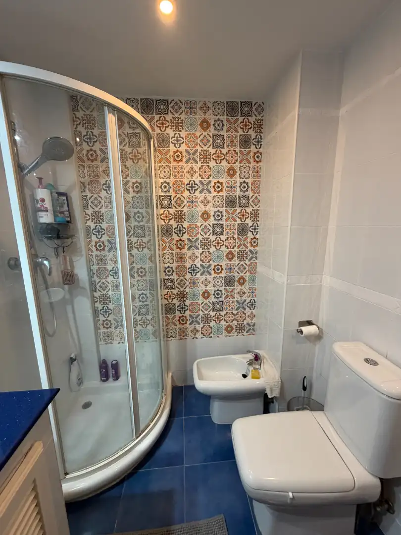 Baño de Piso en venta en Úbeda con Aire acondicionado, Calefacción y Trastero