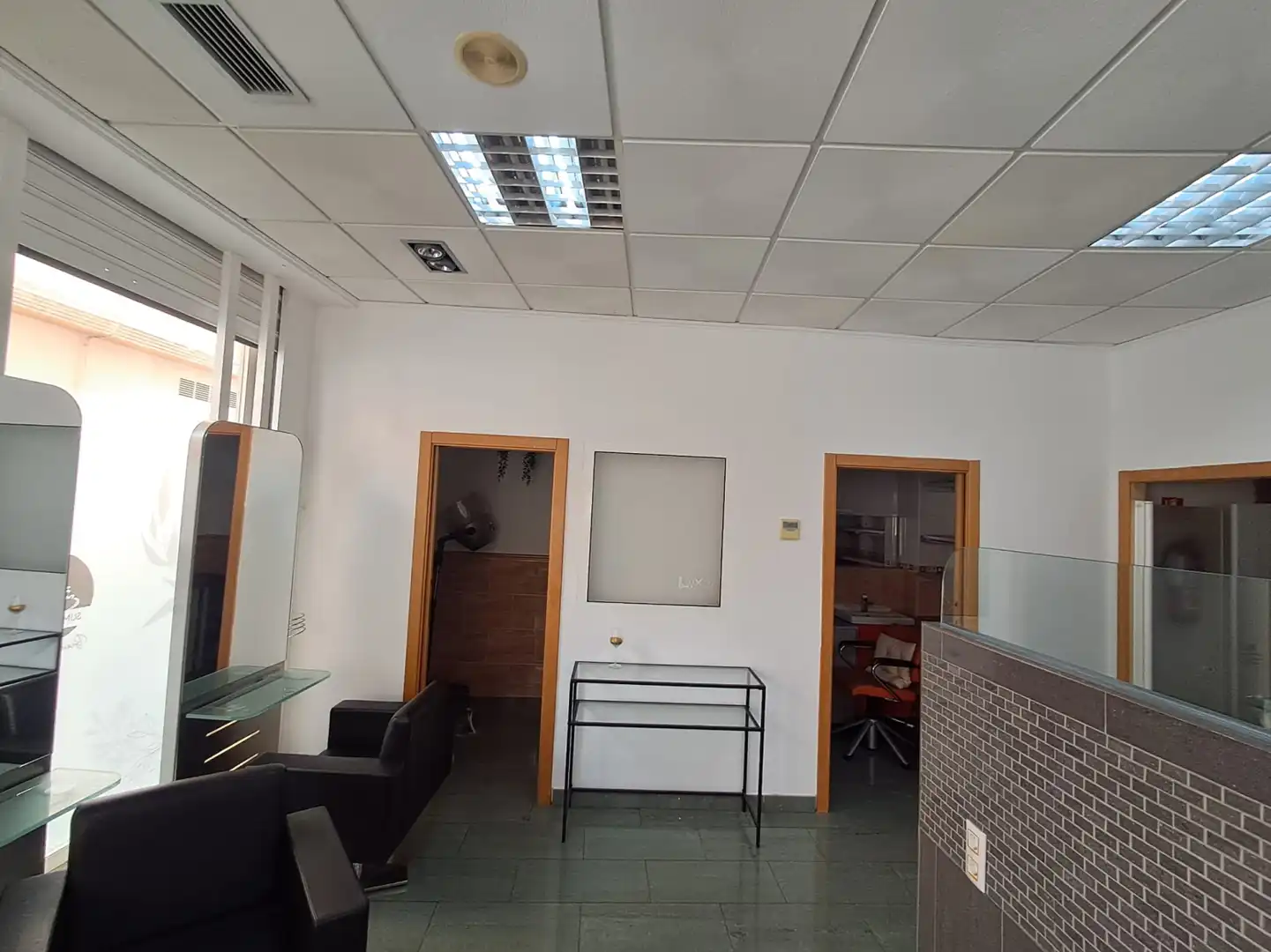 Local de alquiler en Zaragoza con Aire acondicionado