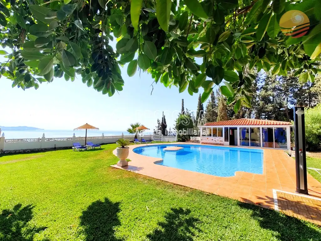 Swimming pool of Houses for sale in Almuñécar  with Private garden, Terrace and Swimming Pool
