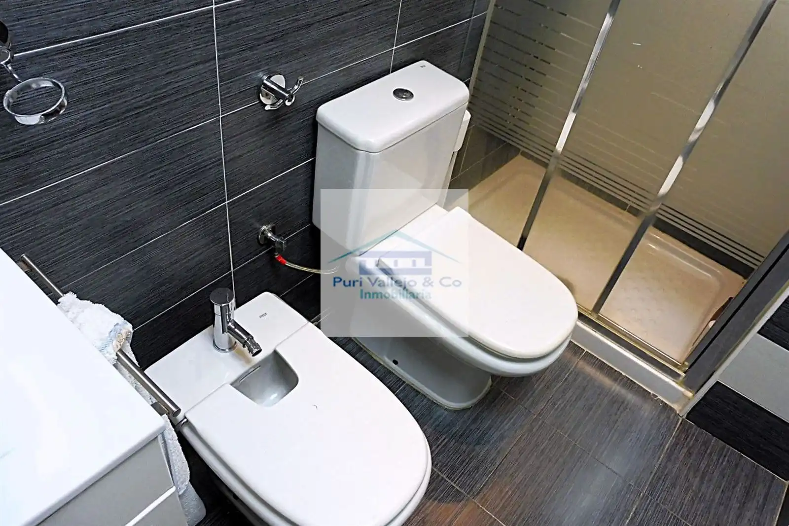 Baño de Casa adosada en venta en Córdoba con Aire acondicionado, Calefacción y Terraza