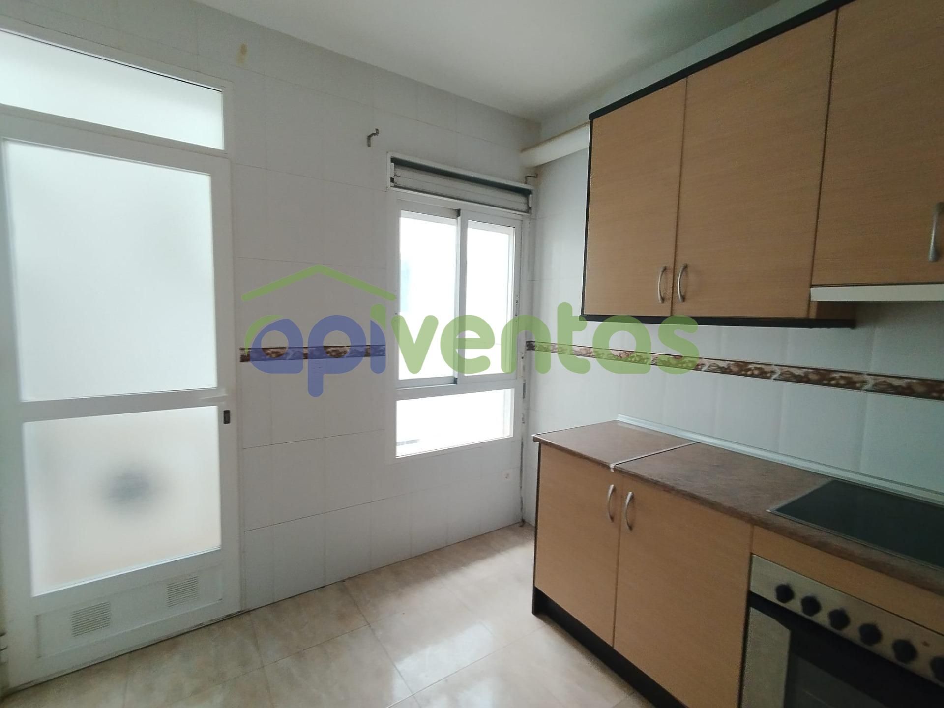 Kitchen of Flat for sale in Puerto Lumbreras  with Heating, Terrace and Balcony