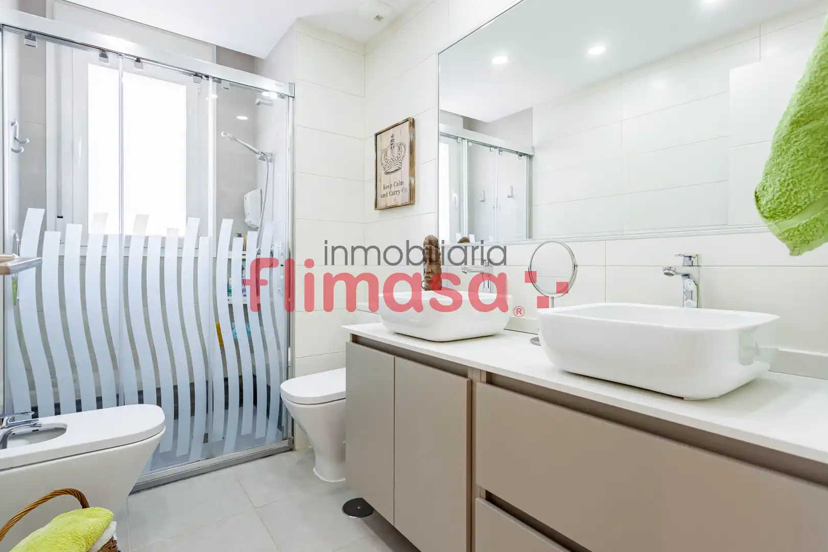 Bathroom of Detached homes for sale in Villaviciosa de Odón  with Air Conditioner, Heating and Private garden