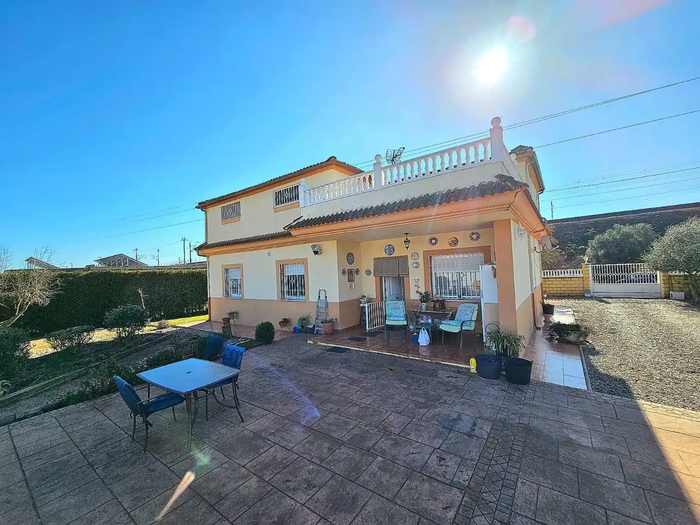Exterior view of Houses for sale in Córdoba  with Air Conditioner, Private garden and Terrace