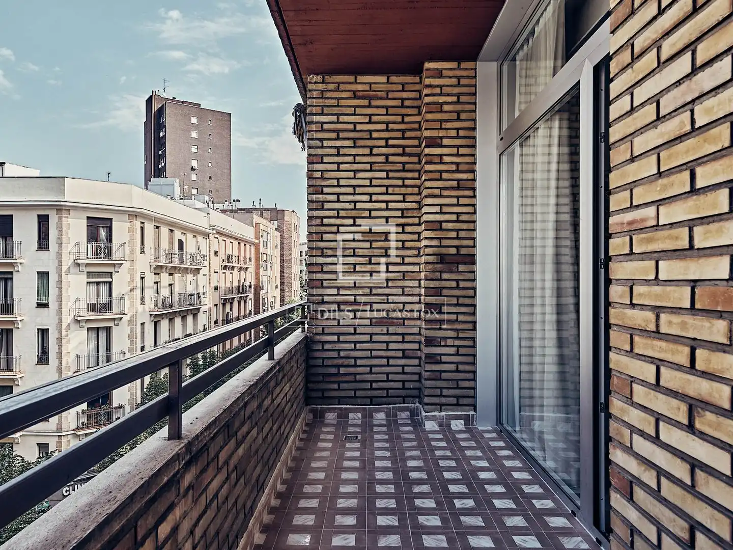 Terrassa de Pis en venda en Madrid amb Aire condicionat, Calefacció i Parquet