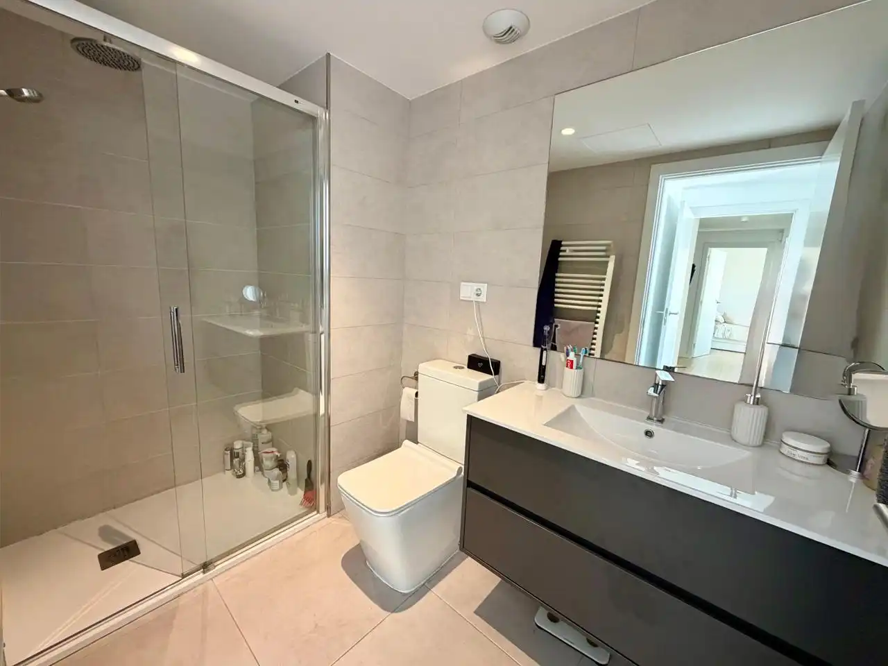 Baño de Piso en venta en Montcada i Reixac con Aire acondicionado, Calefacción y Parquet