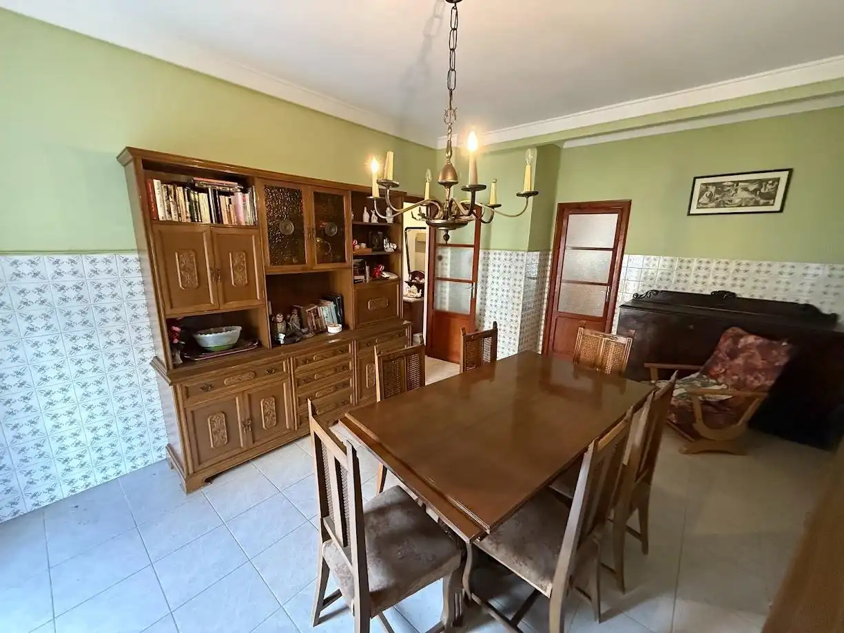 Comedor de Piso en venta en Mislata con Terraza, Trastero y Balcón