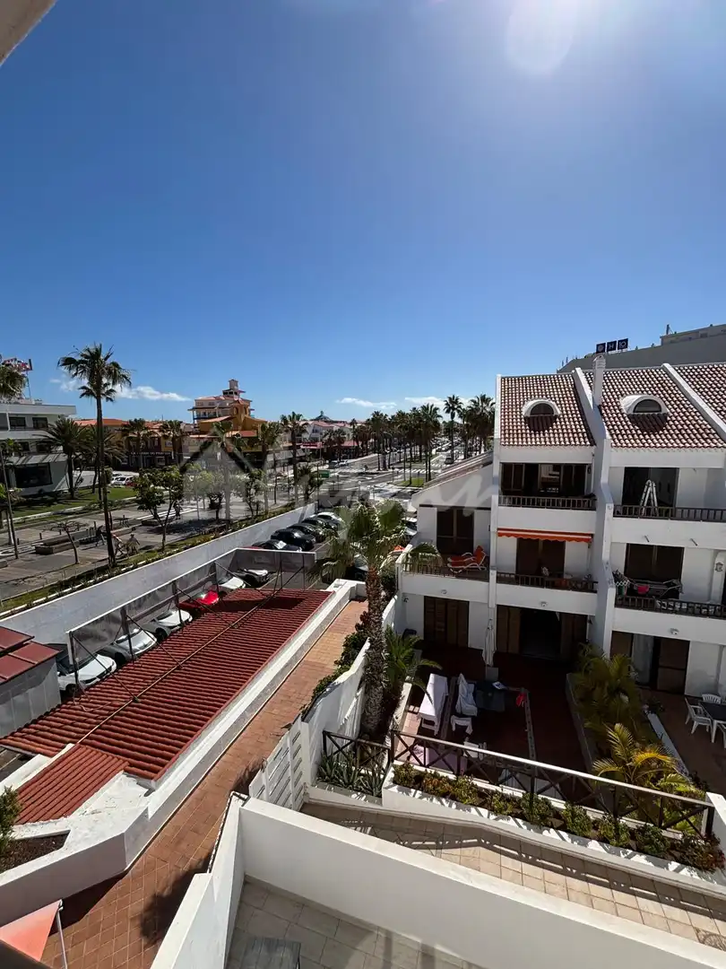 Vista exterior de Estudio en venta en Arona