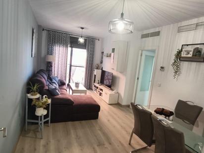Living room of Flat for sale in Dos Hermanas  with Air Conditioner, Heating and Private garden