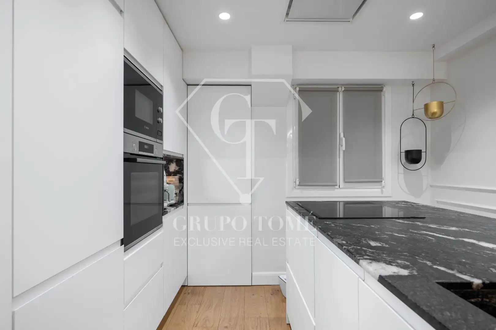 Cocina de Piso en venta en Donostia - San Sebastián  con Calefacción y Balcón