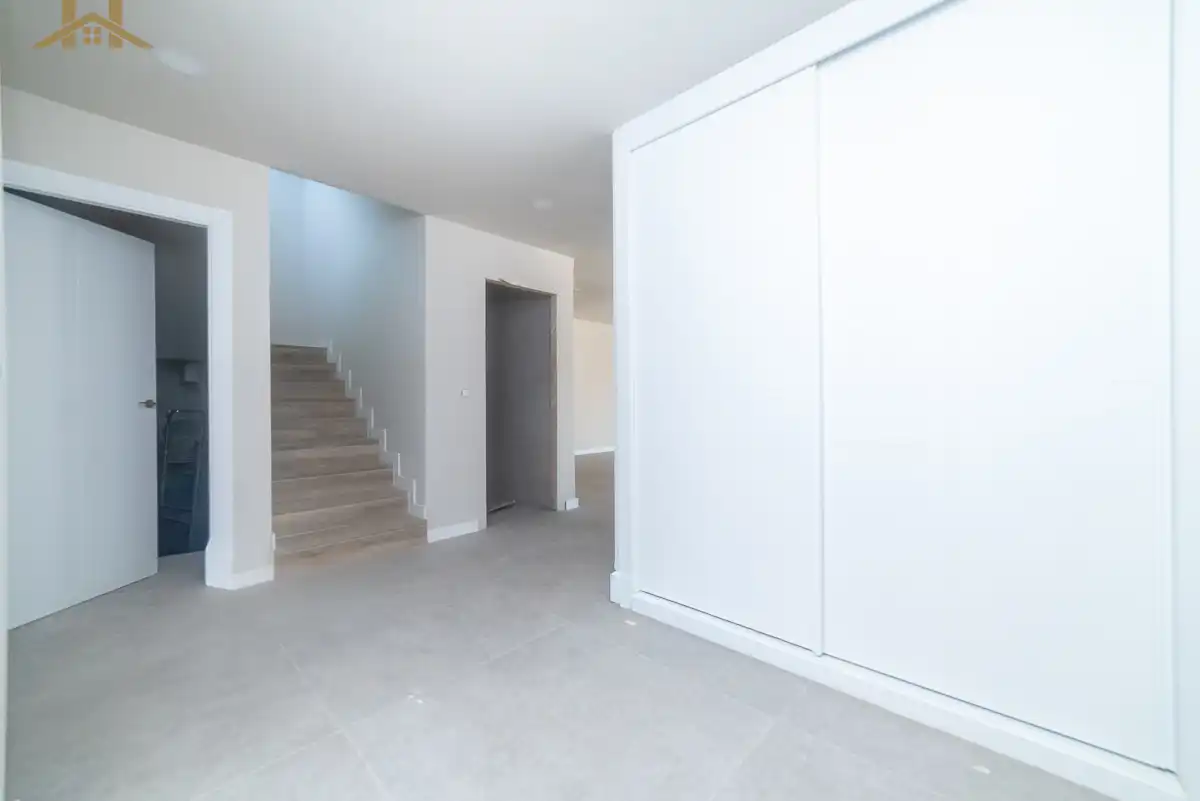 Houses for sale in Miraflores de la Sierra  with Heating, Private garden and Storage room