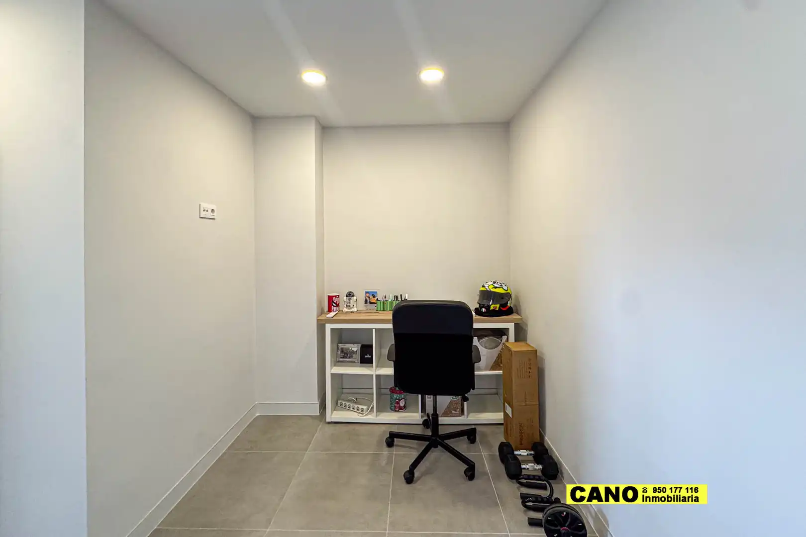 Piso en venta en Paseo de Almeria, Centro