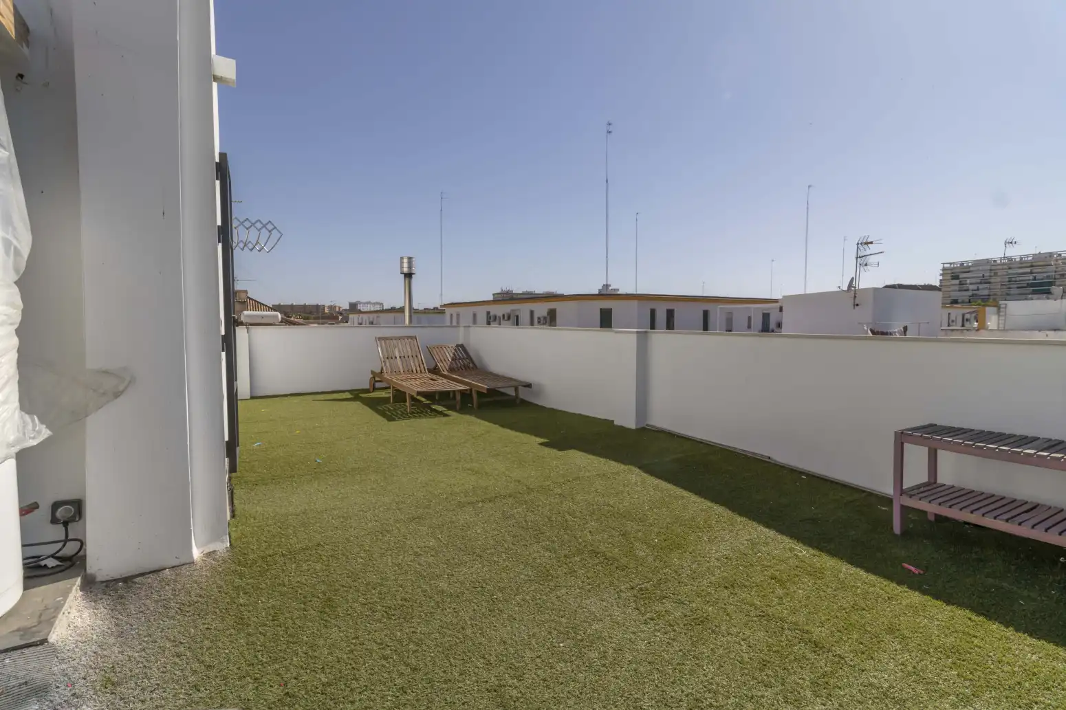 Terraza de Casa adosada en venta en Sevilla con Aire acondicionado, Trastero y Piscina