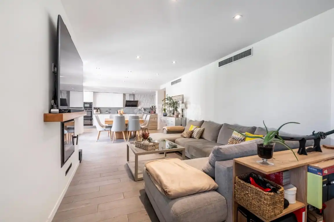Sala de estar de Piso en venta en Torrelodones con Aire acondicionado, Jardín privado y Piscina comunitaria