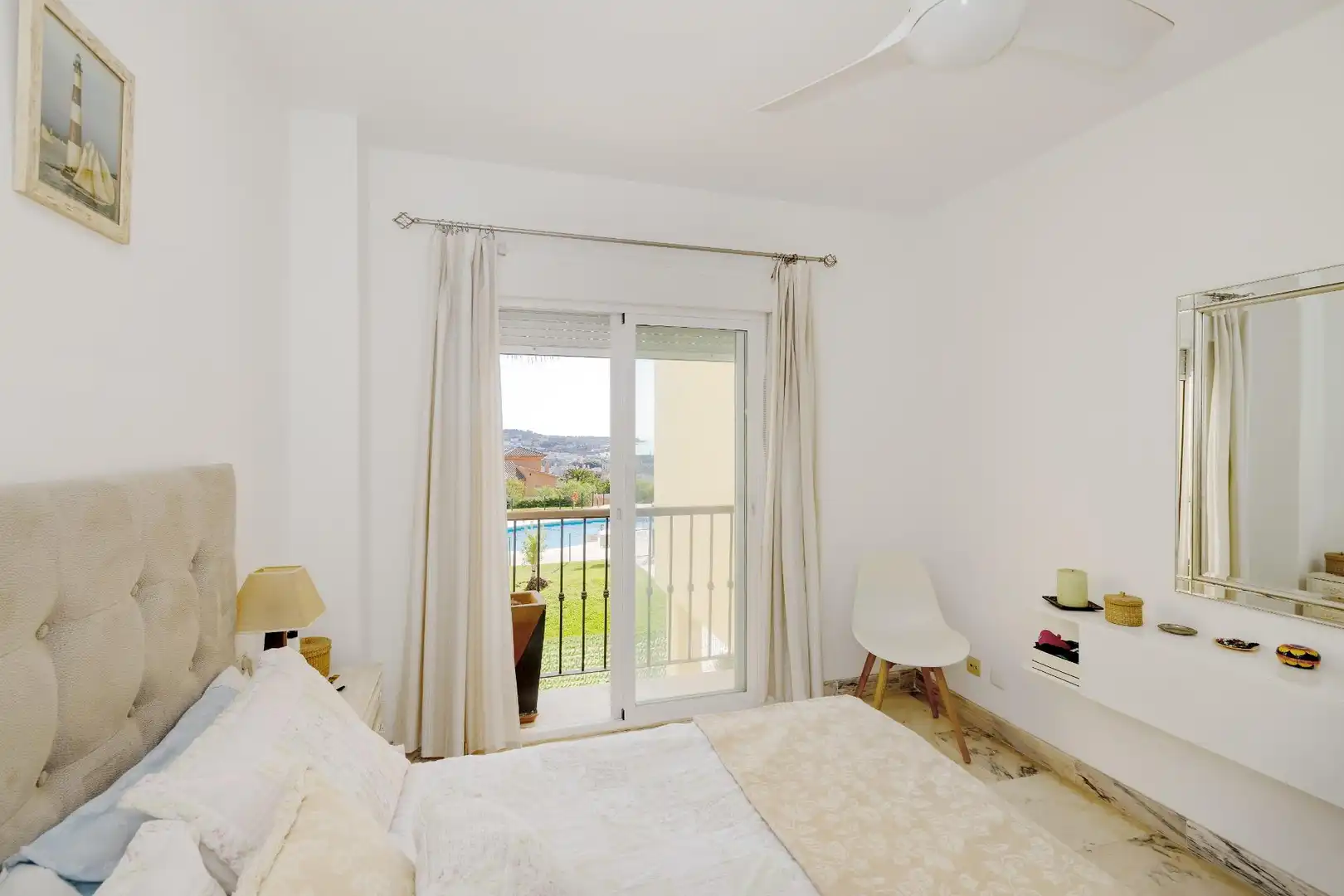 Bedroom of Flat for sale in Mijas  with Air Conditioner, Terrace and Storage room