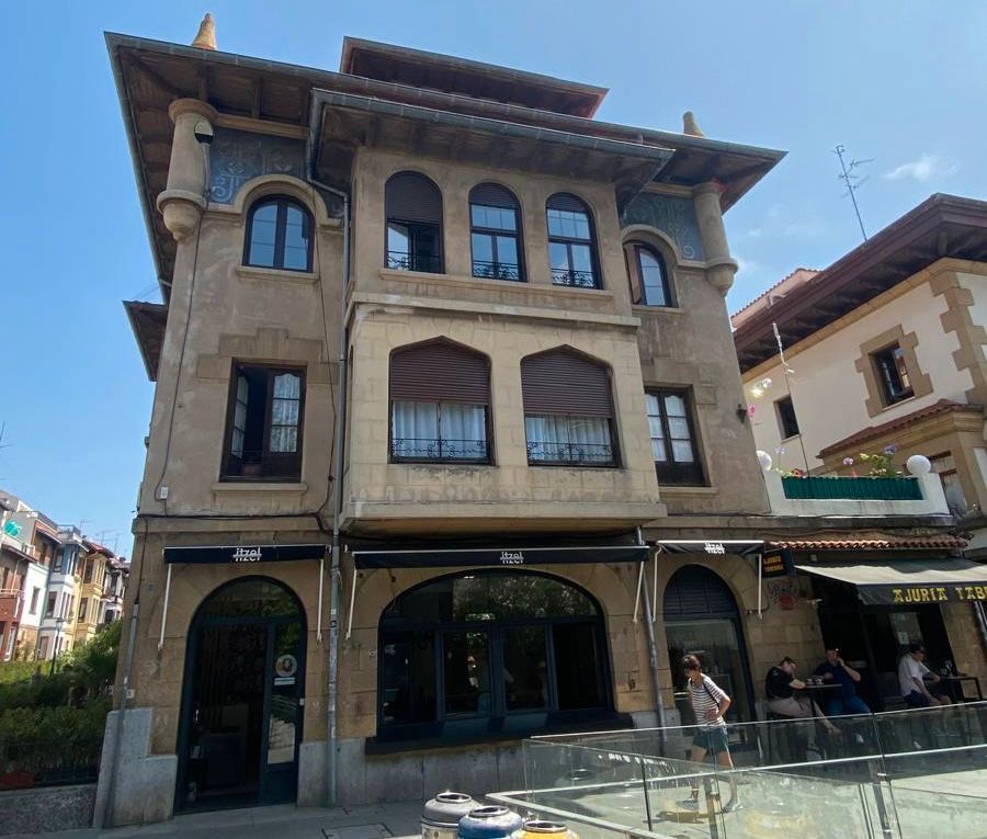 Vista exterior de Pis en venda en Getxo  amb Calefacció i Terrassa