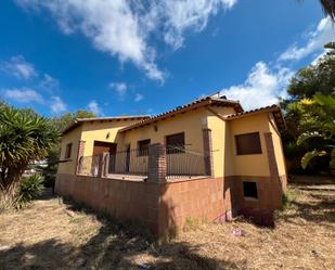 Exterior view of House or chalet for sale in El Vendrell  with Terrace