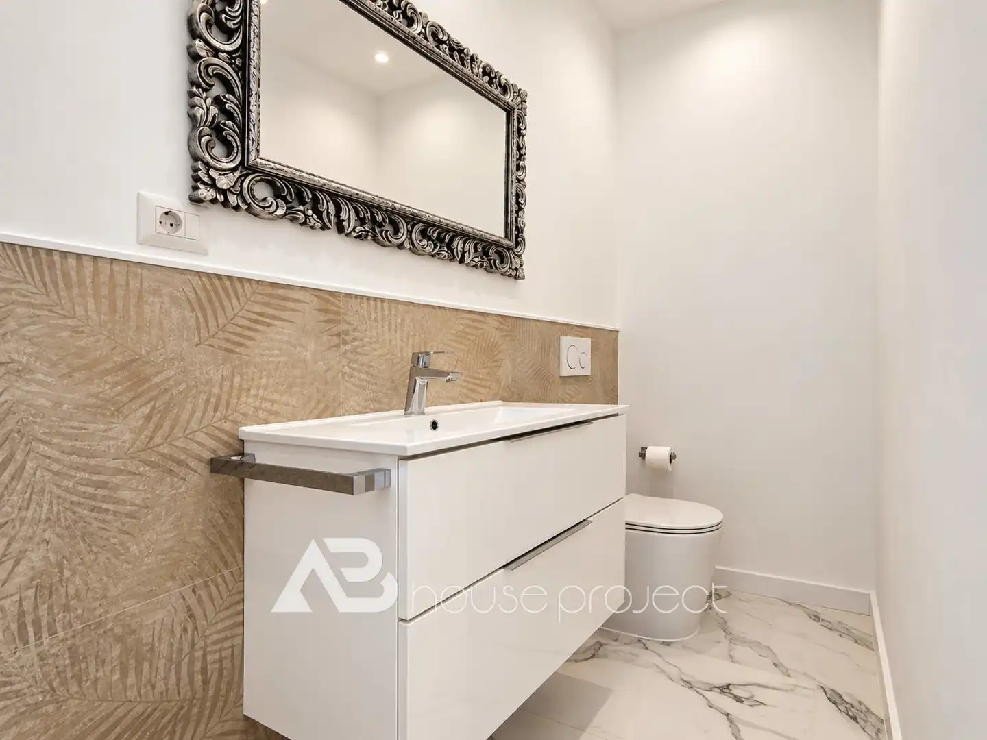 Bathroom of Houses for sale in Costa Adeje