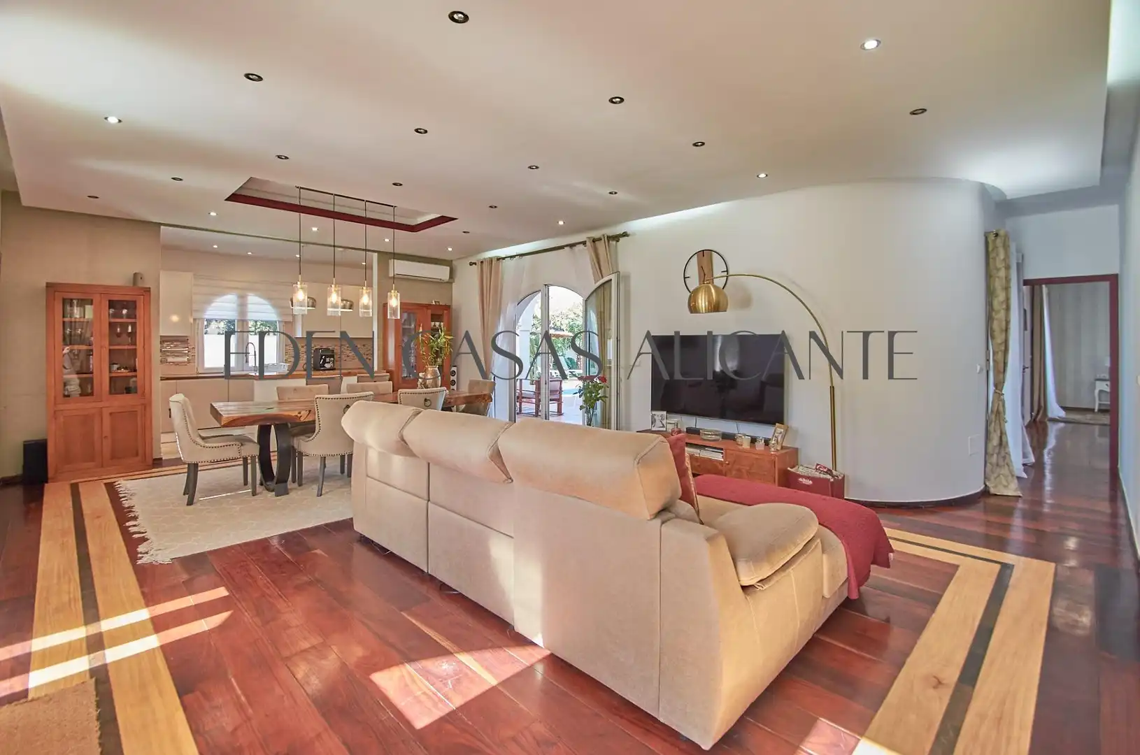 Detached house with pool for sale in Calle Carrasqueta, imagen 24