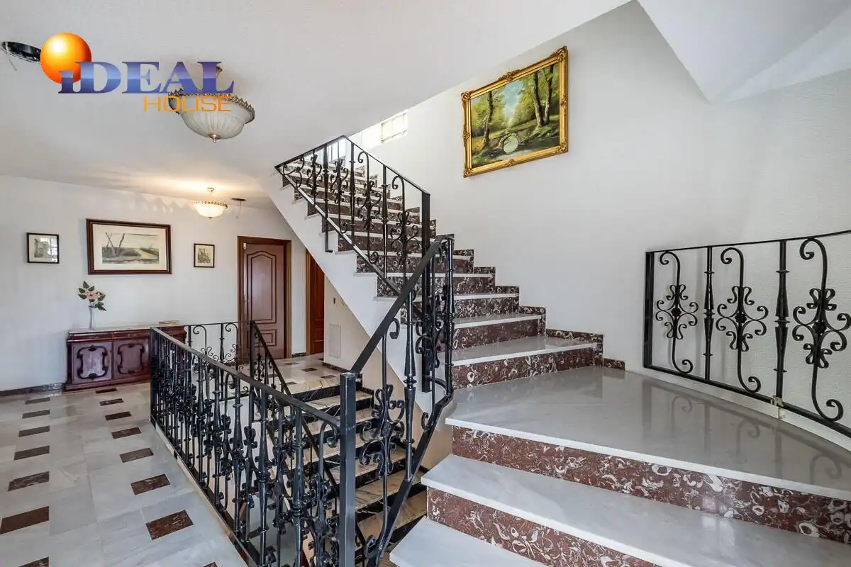 Villa mit Terrasse zum Verkauf in Barrio de la Vega, imagen 38