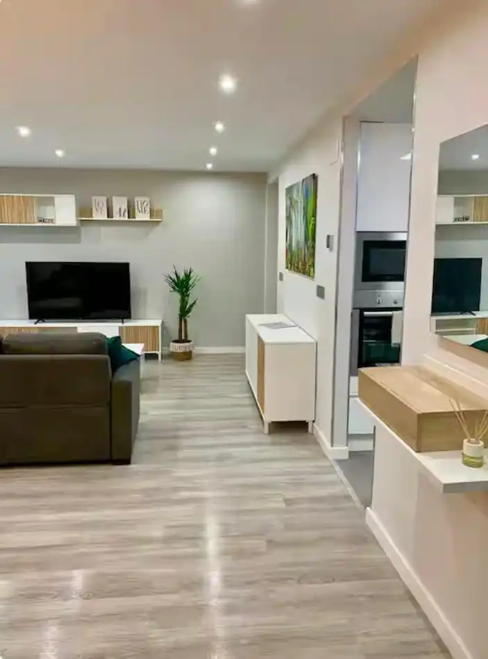 Living room of Flat for rent in Gijón   with Heating, Terrace and Furnished