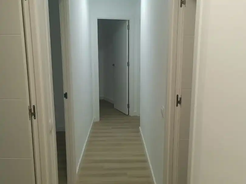 Flat for rent in Calle de la Buena Madre, 3, Zona Centro - Ayuntamiento