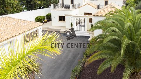 Foto 2 de Casa o chalet en venta en La Caleta, Adeje