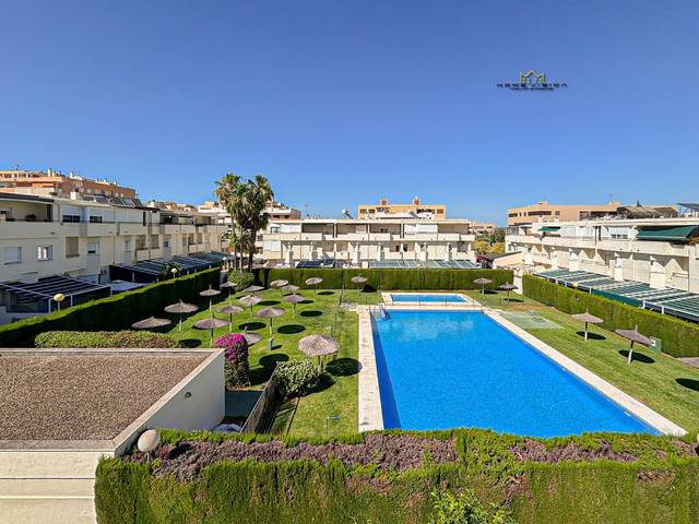 Casa adosada en Venta en PLAZA DEL AGUA en Pozoalbero