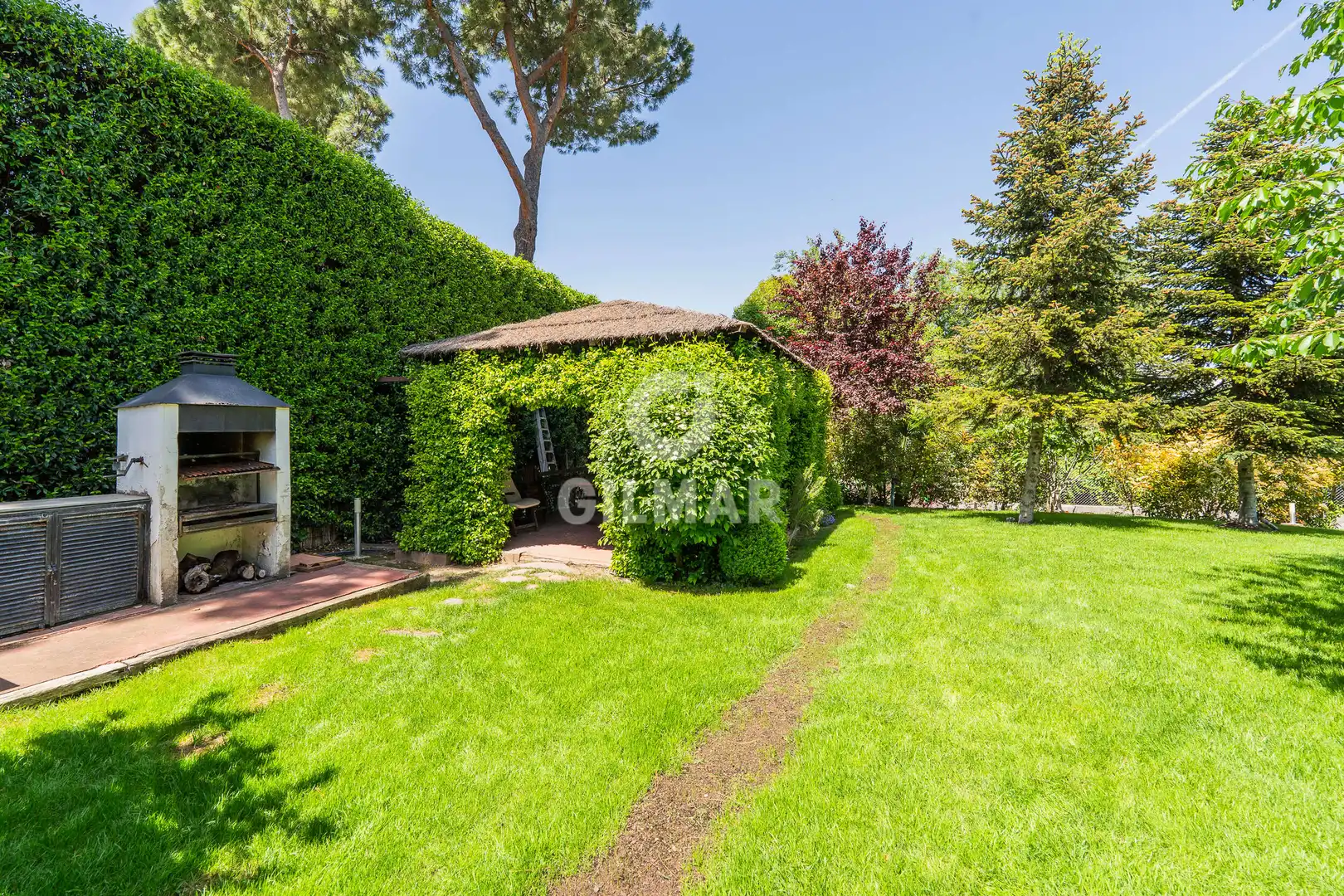Garden of Houses for sale in Pozuelo de Alarcón  with Heating, Private garden and Swimming Pool