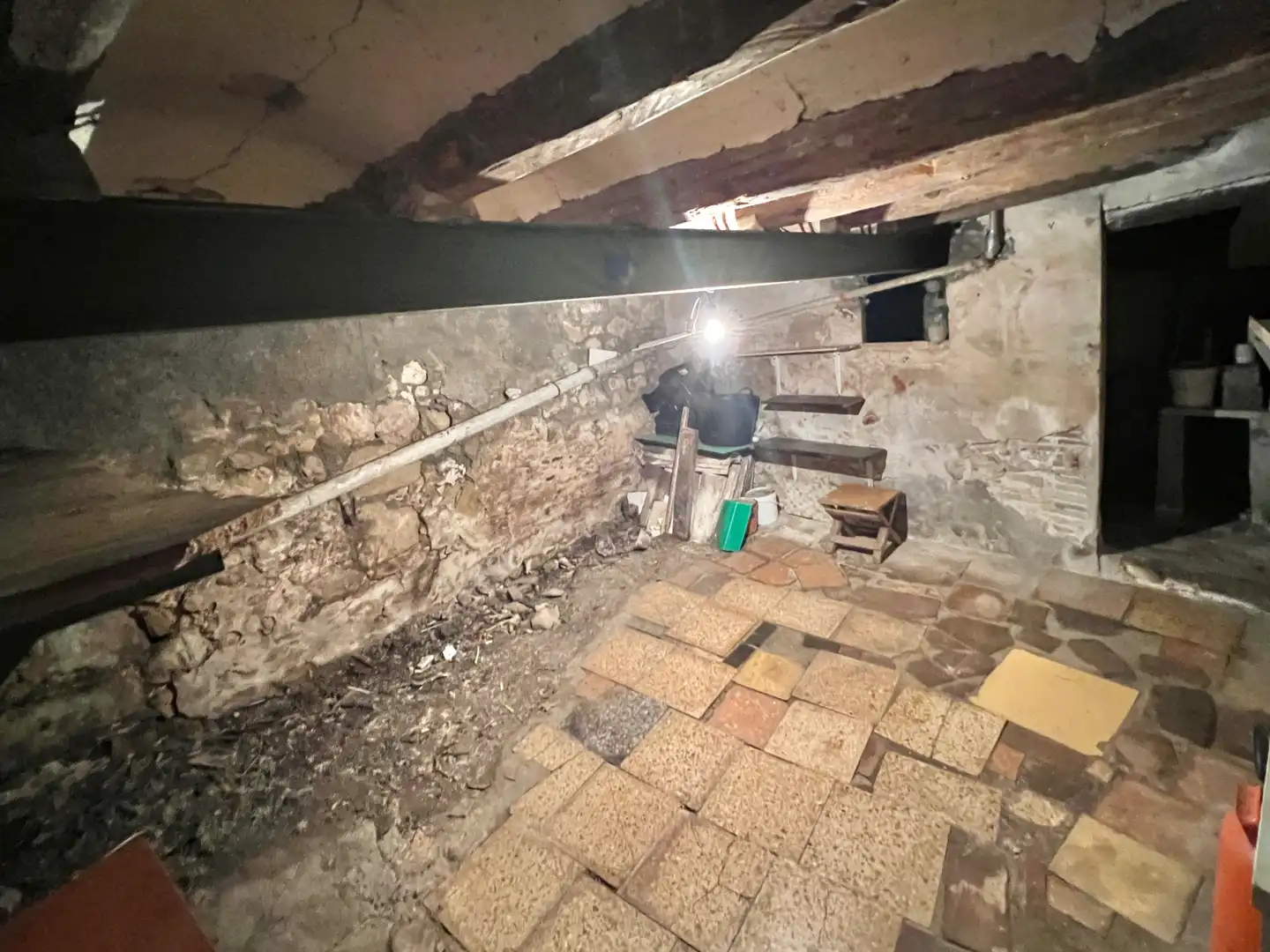 Casa adosada en venda en Cornudella de Montsant amb Traster