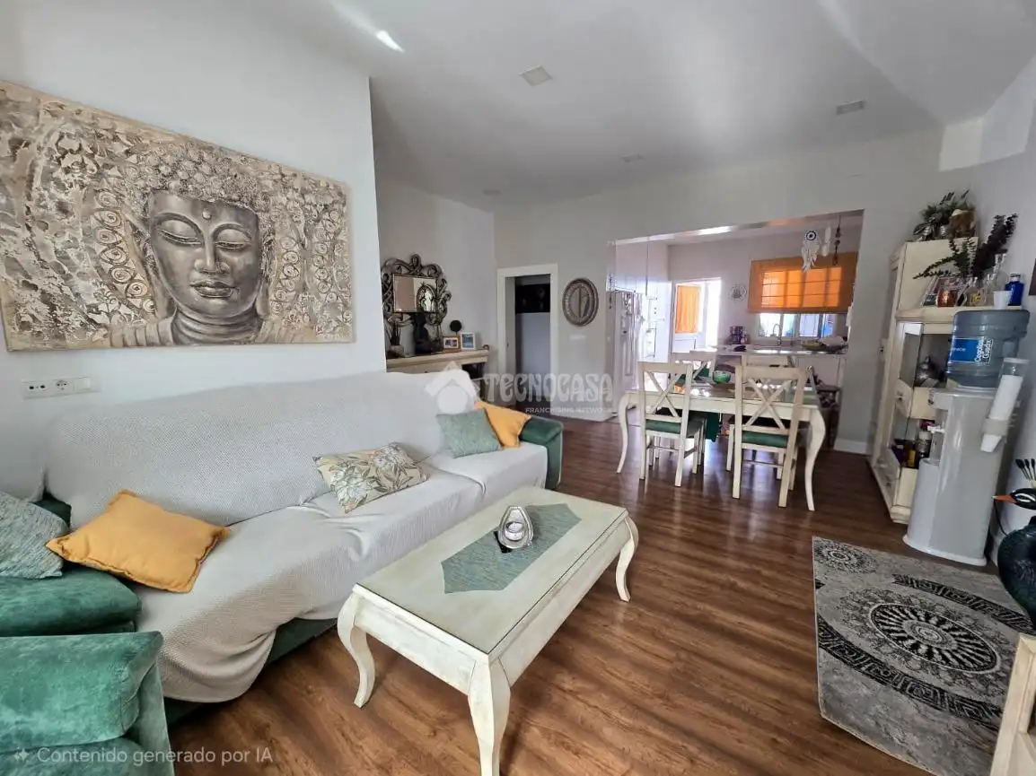 Sala de estar de Casa adosada en venta en Montellano con Aire acondicionado